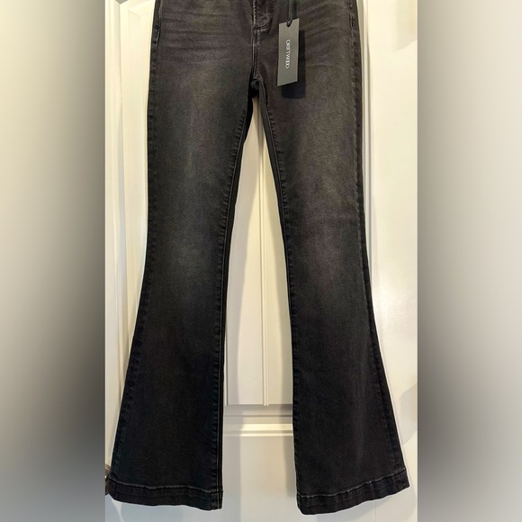 NWT Driftwood Wyatt Midrise Bootcut Black Jeans - Picture 3 of 9